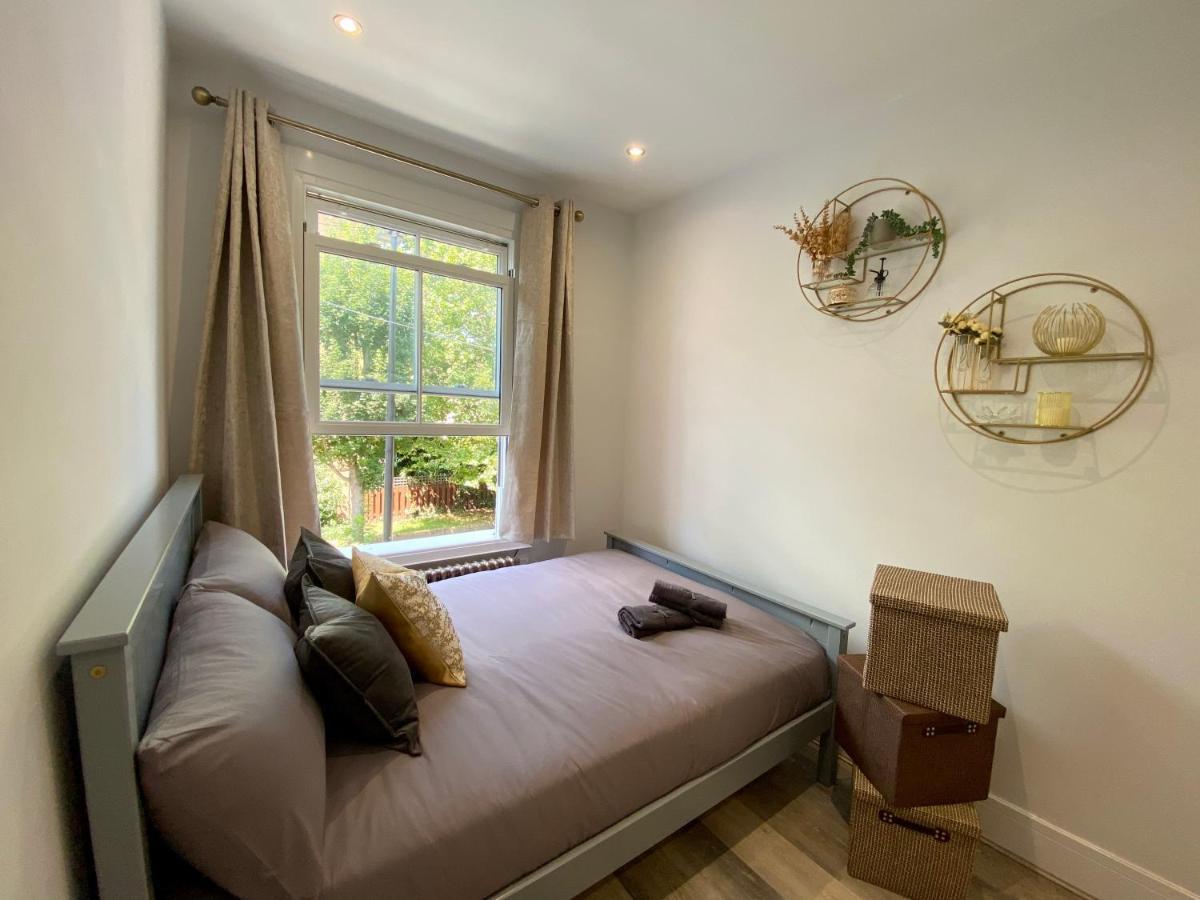Apartment In Stepney Green Лондон Экстерьер фото