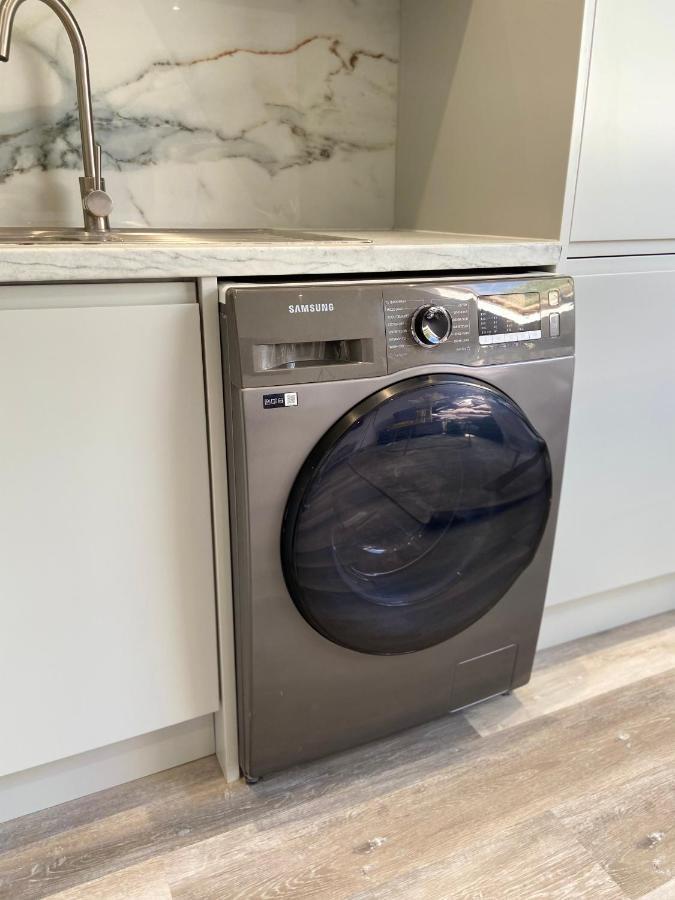 Apartment In Stepney Green Лондон Экстерьер фото